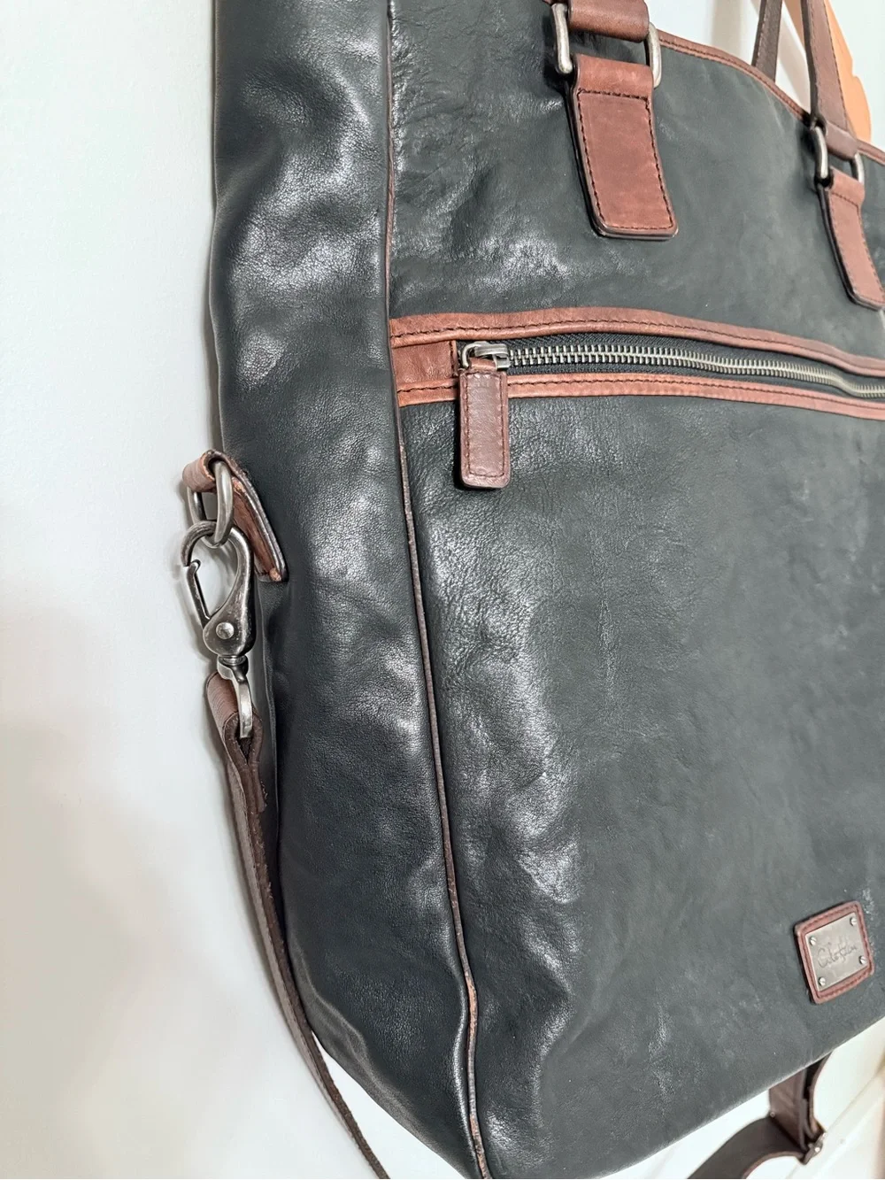 Cole Haan Vintage 15” Large Leather Messenger, Carry-on, Laptop, Shoulder Bag